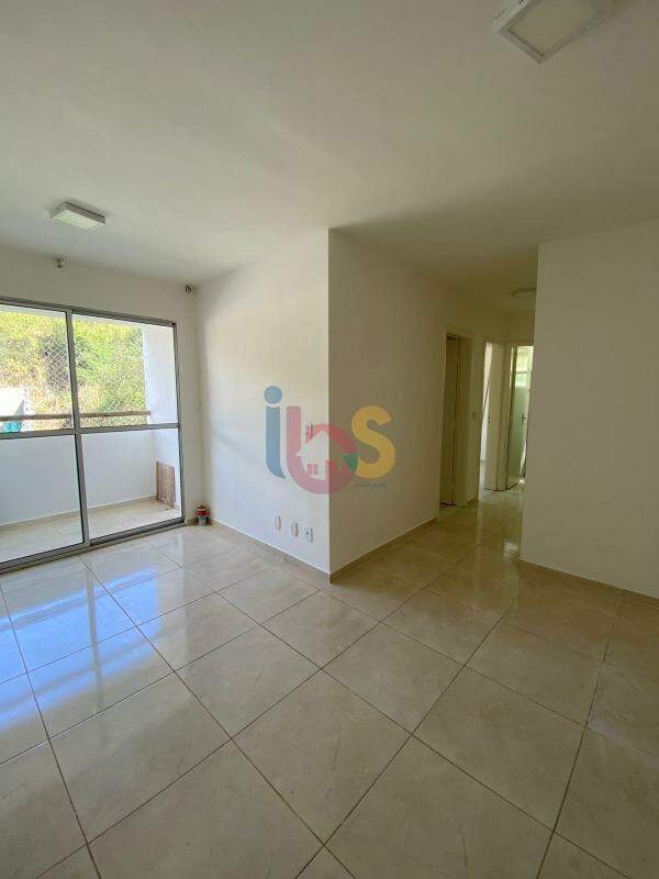 Apartamento à venda com 2 quartos, 70m² - Foto 1