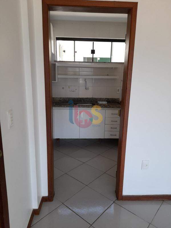 Apartamento para alugar com 3 quartos, 98m² - Foto 12