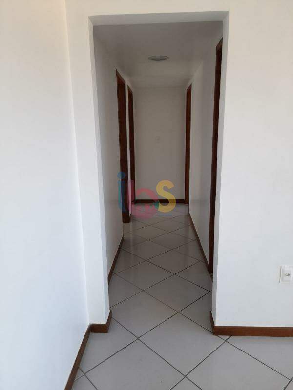 Apartamento para alugar com 3 quartos, 98m² - Foto 11