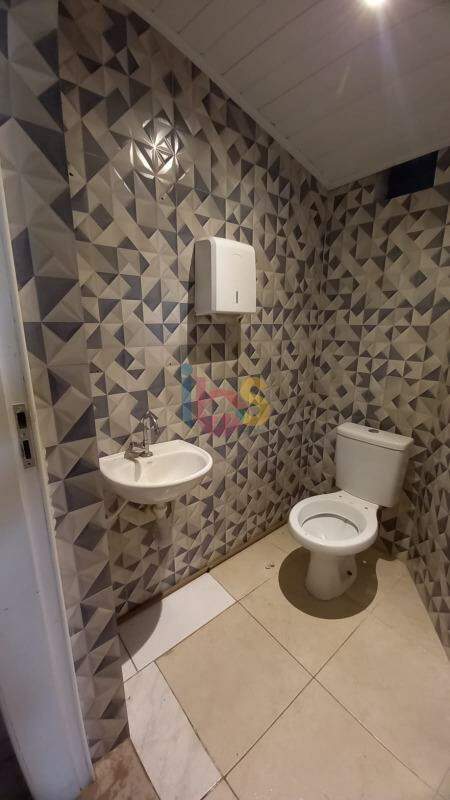 Casa Comercial à venda com 6 quartos - Foto 6