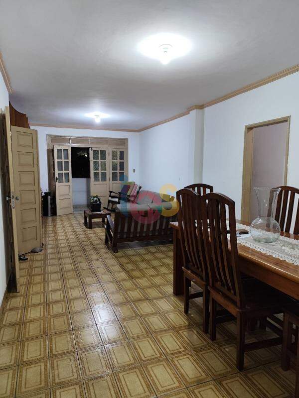 Apartamento à venda com 4 quartos, 290m² - Foto 4