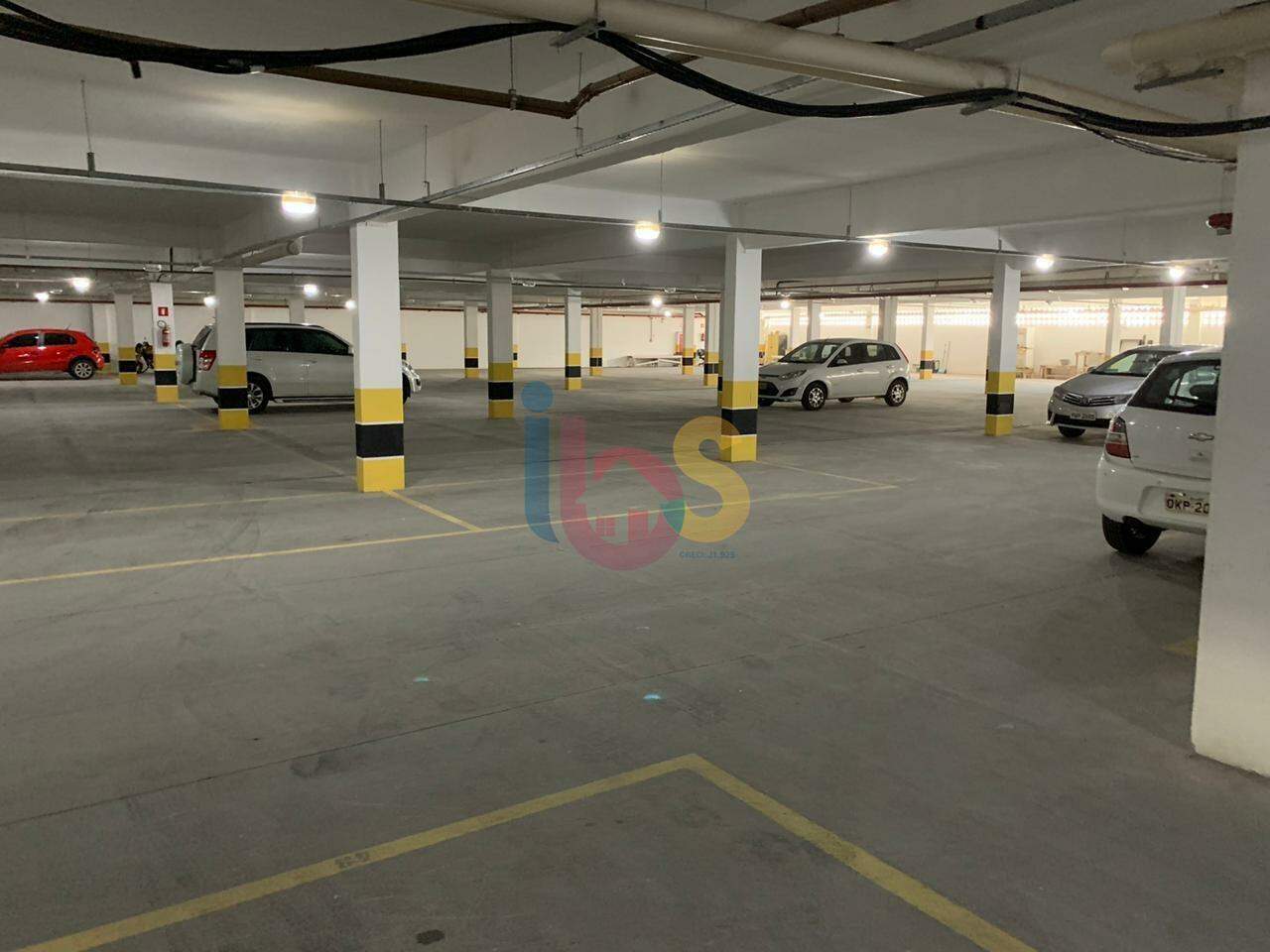Apartamento para alugar com 2 quartos, 77m² - Foto 18