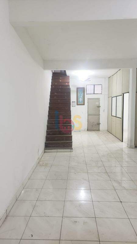 Prédio Inteiro - Foto 6