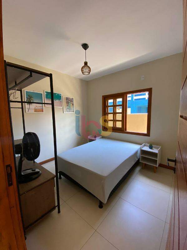 Casa à venda com 5 quartos, 200m² - Foto 8