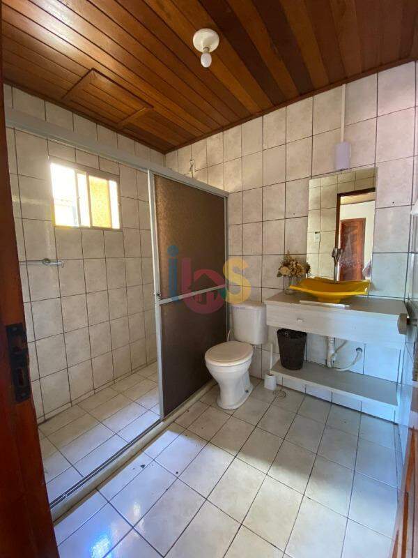 Casa à venda com 5 quartos, 200m² - Foto 19