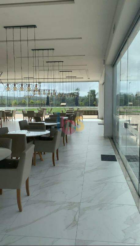 Casa à venda com 4 quartos, 257m² - Foto 17