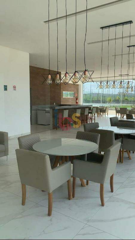 Casa à venda com 4 quartos, 257m² - Foto 18