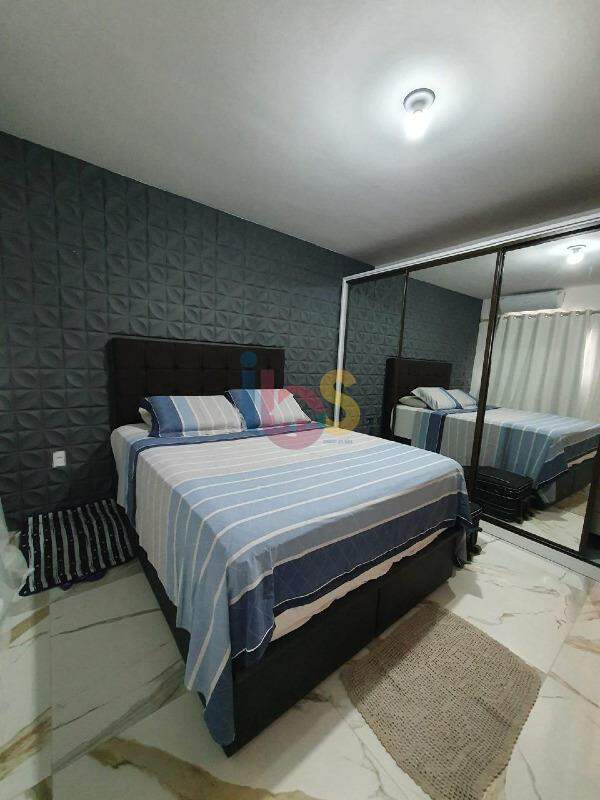 Casa à venda com 2 quartos, 118m² - Foto 4