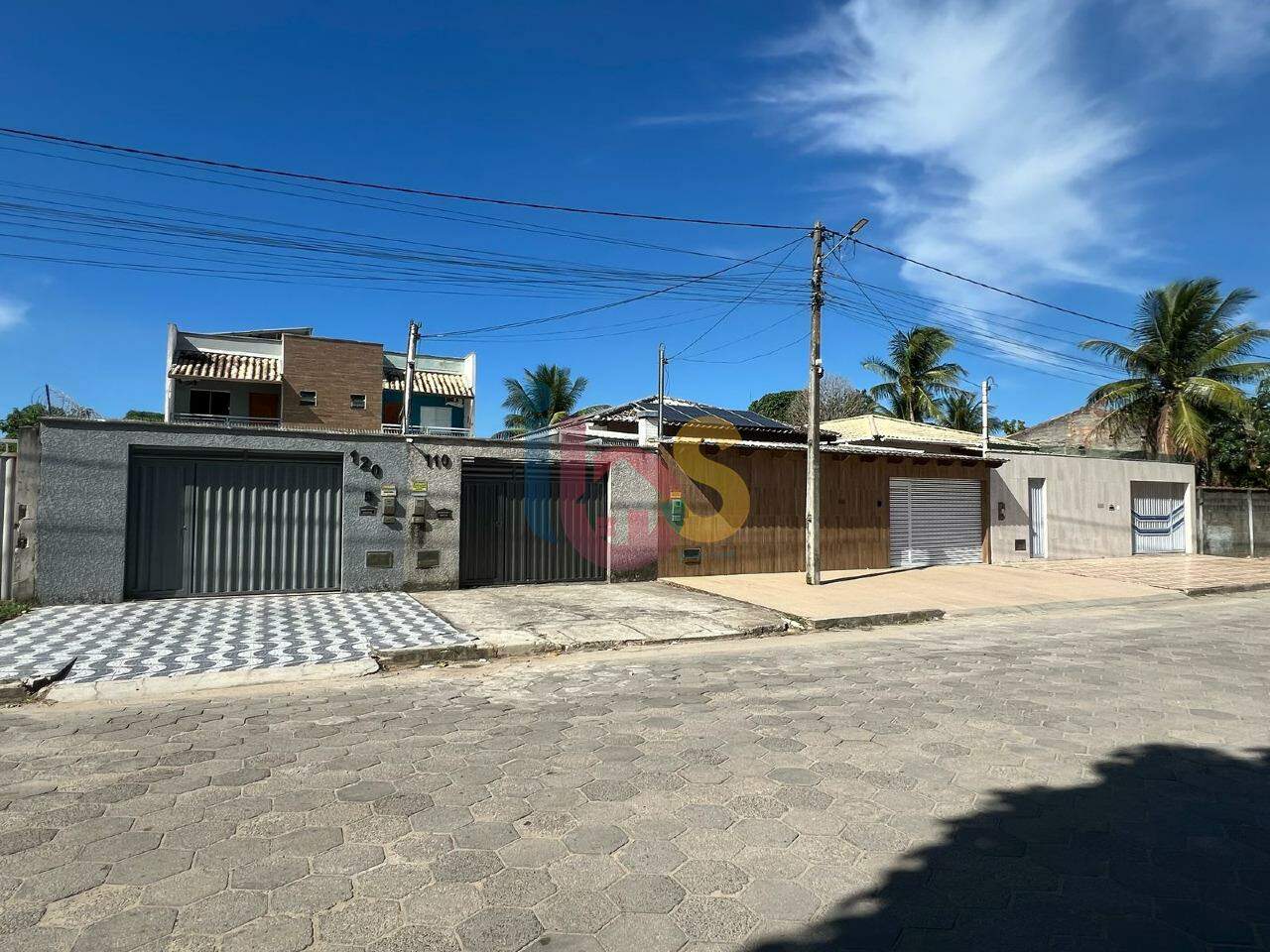 Casa à venda com 2 quartos, 118m² - Foto 2