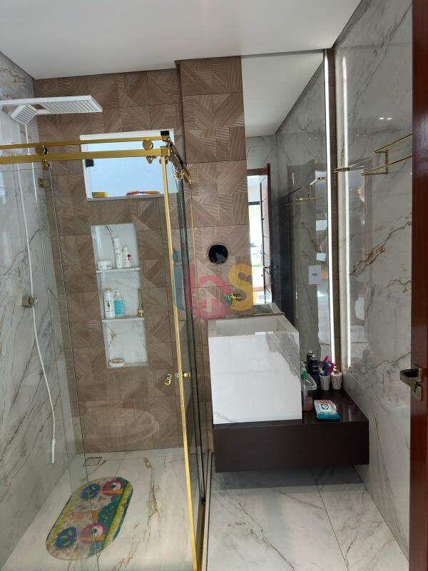 Casa à venda com 3 quartos, 280m² - Foto 12