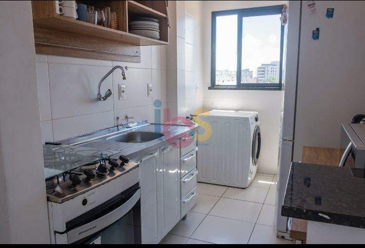 Apartamento para alugar com 2 quartos, 76m² - Foto 13