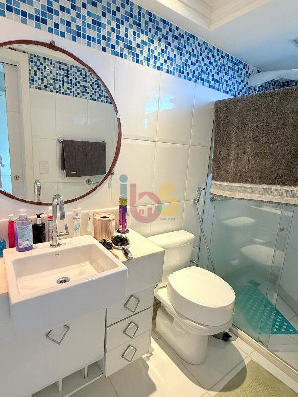 Apartamento à venda com 3 quartos, 166m² - Foto 8