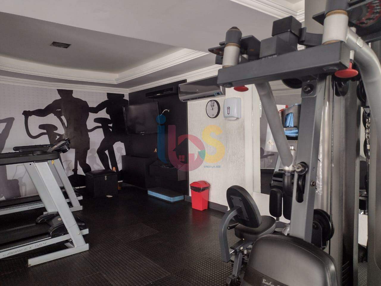 Apartamento à venda com 3 quartos, 166m² - Foto 18