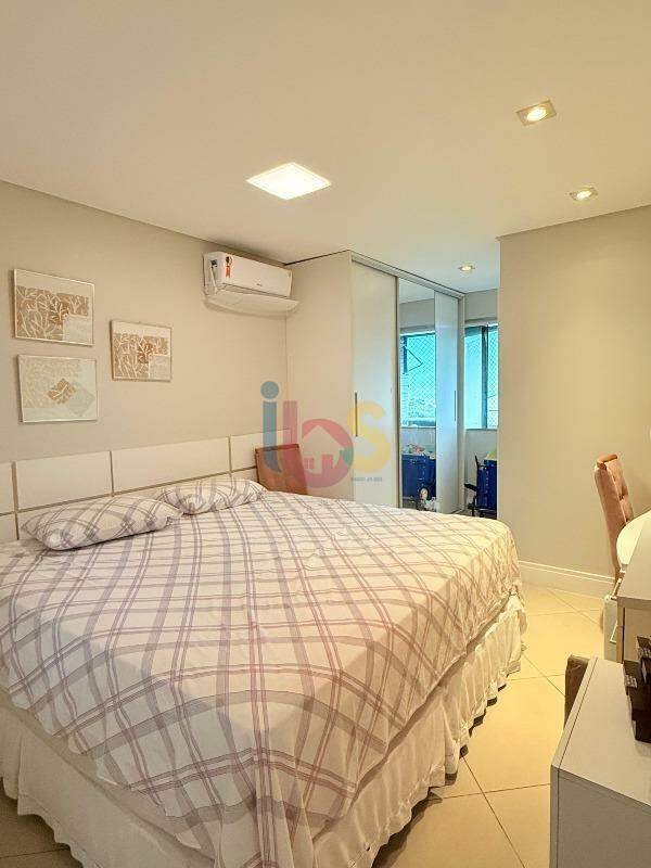 Apartamento à venda com 3 quartos, 166m² - Foto 9