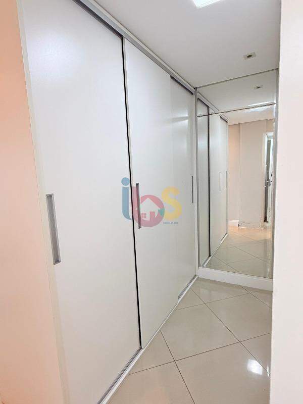 Apartamento à venda com 3 quartos, 166m² - Foto 7