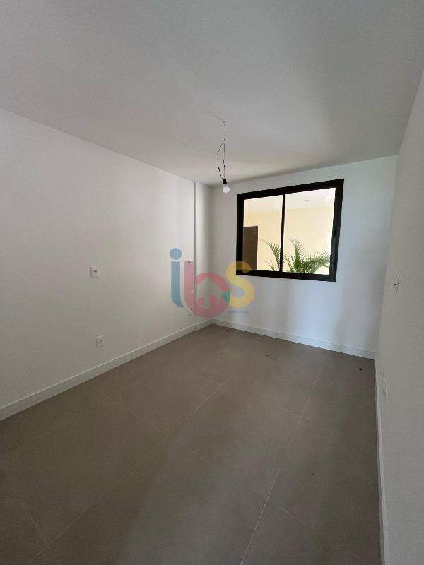 Apartamento à venda com 2 quartos, 104m² - Foto 4