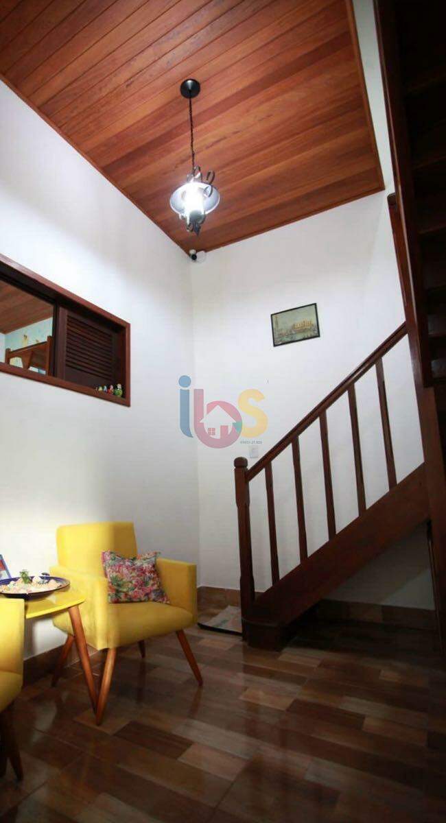 Casa à venda com 3 quartos, 280m² - Foto 8