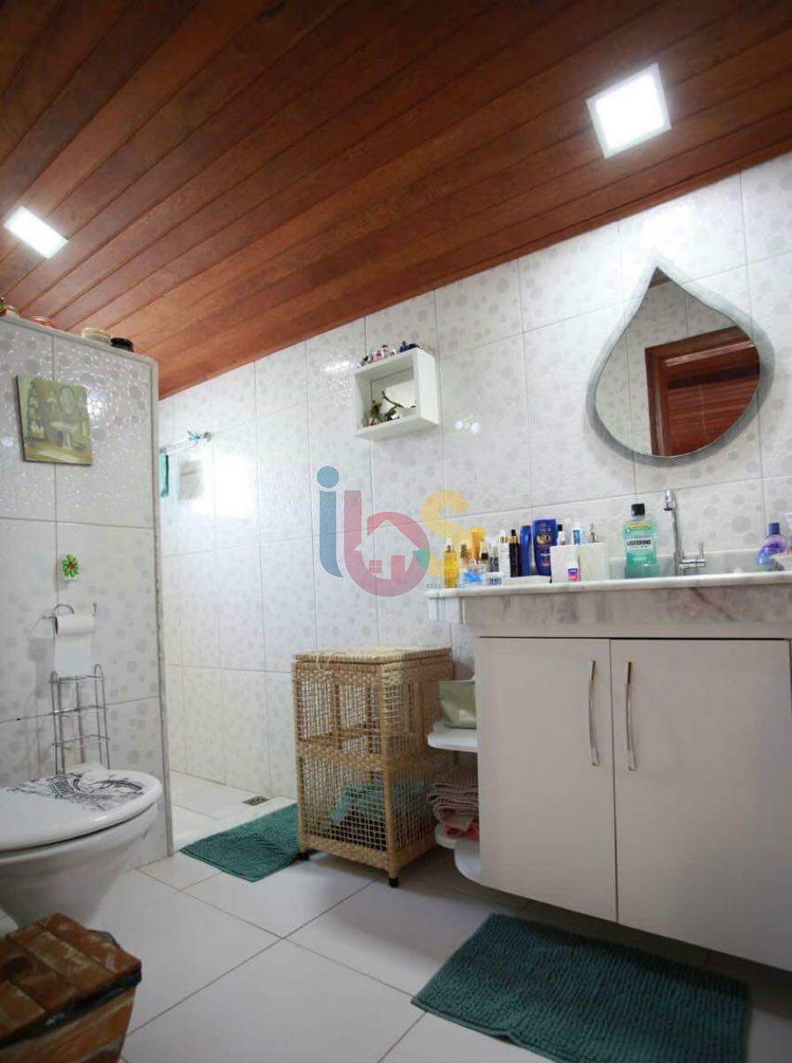 Casa à venda com 3 quartos, 280m² - Foto 13