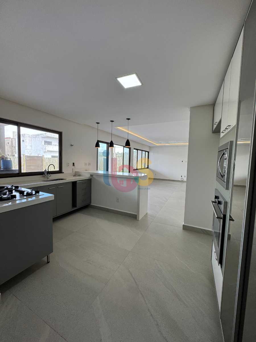 Casa, 3 quartos, 320 m² - Foto 25