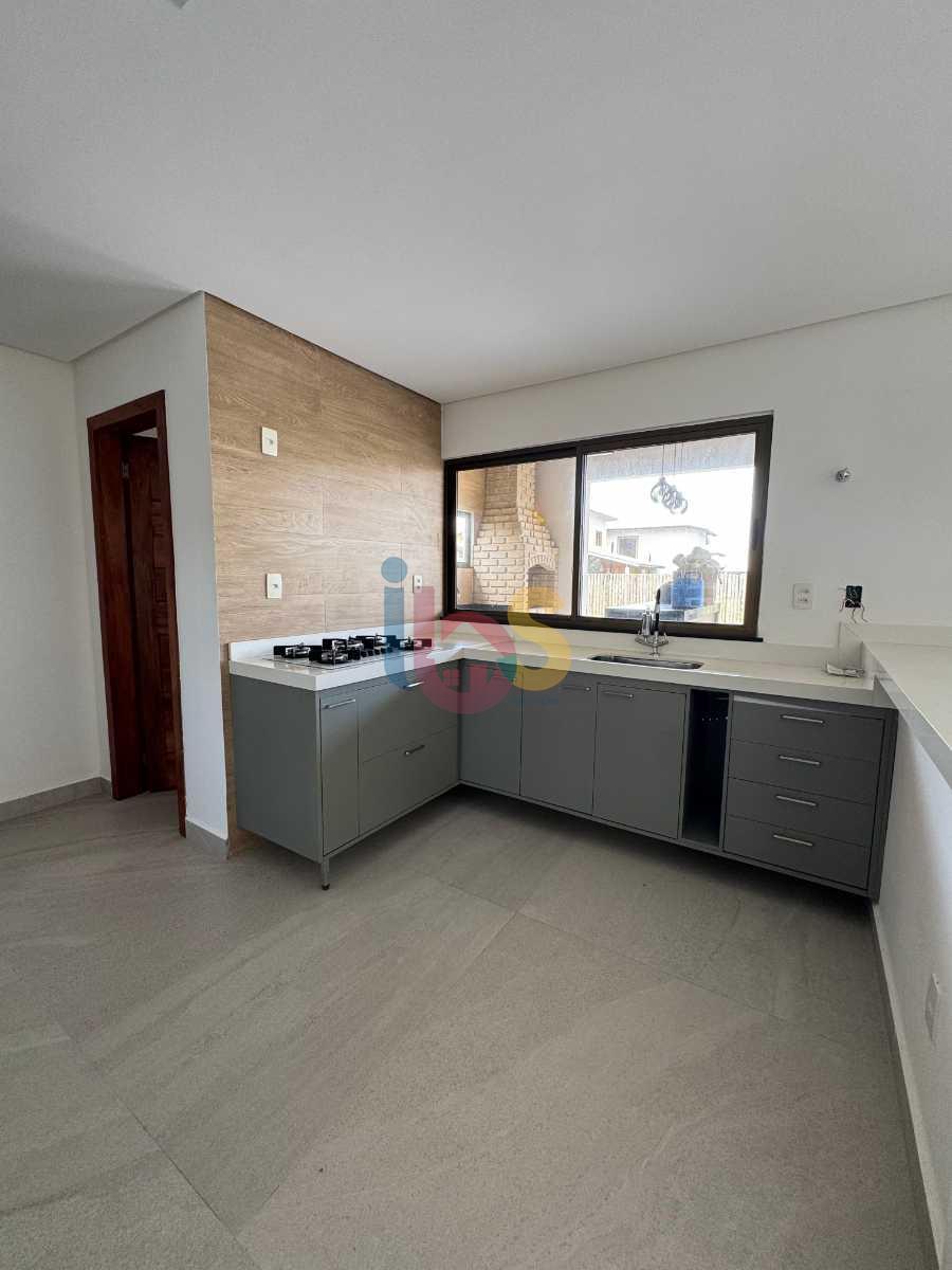 Casa, 3 quartos, 320 m² - Foto 24