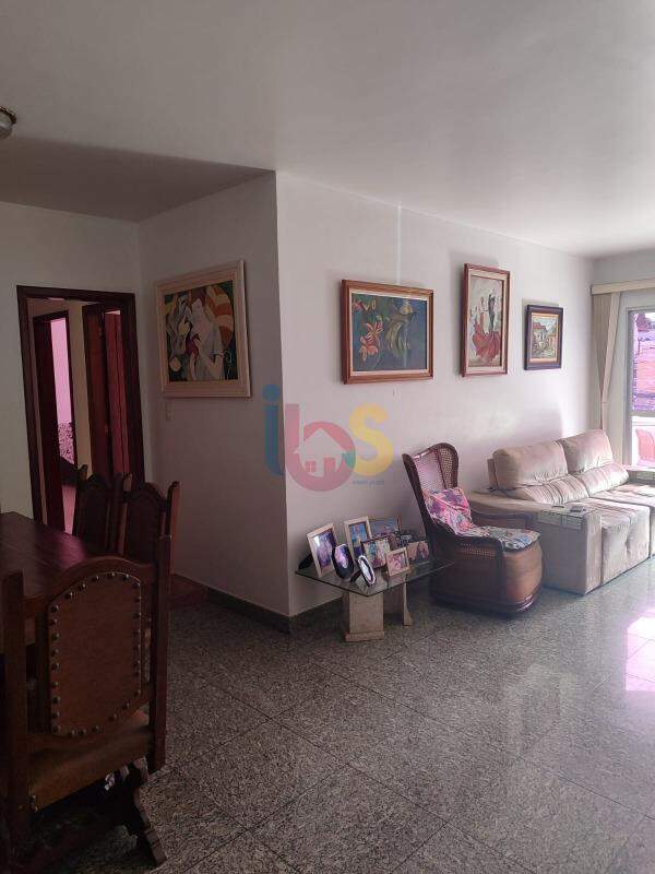 Apartamento à venda com 3 quartos, 135m² - Foto 3