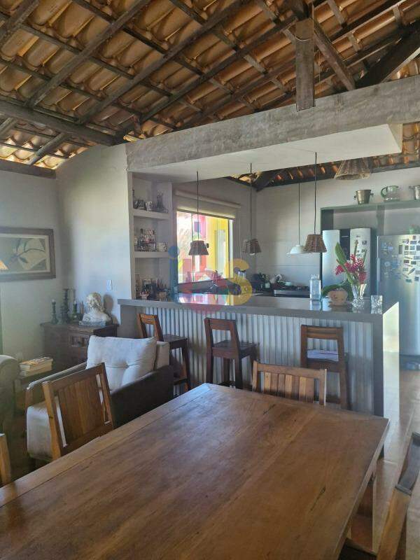 Casa à venda com 3 quartos, 250m² - Foto 15