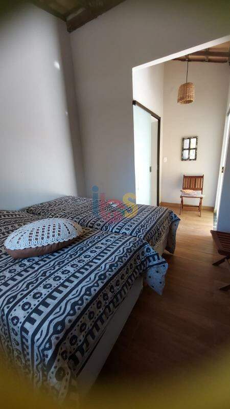 Casa à venda com 3 quartos, 250m² - Foto 17