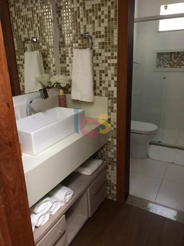 Casa à venda com 4 quartos, 270m² - Foto 27