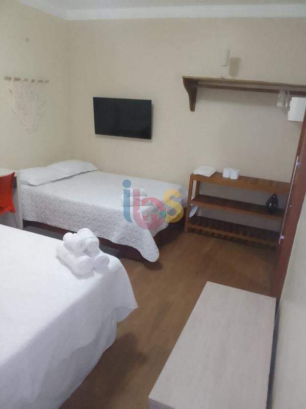 Casa à venda com 4 quartos, 270m² - Foto 23