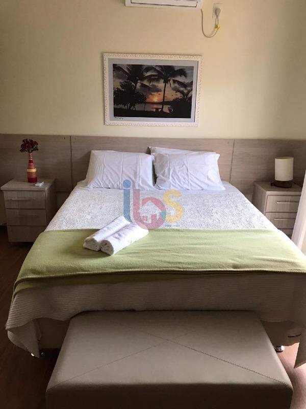 Casa à venda com 4 quartos, 270m² - Foto 24