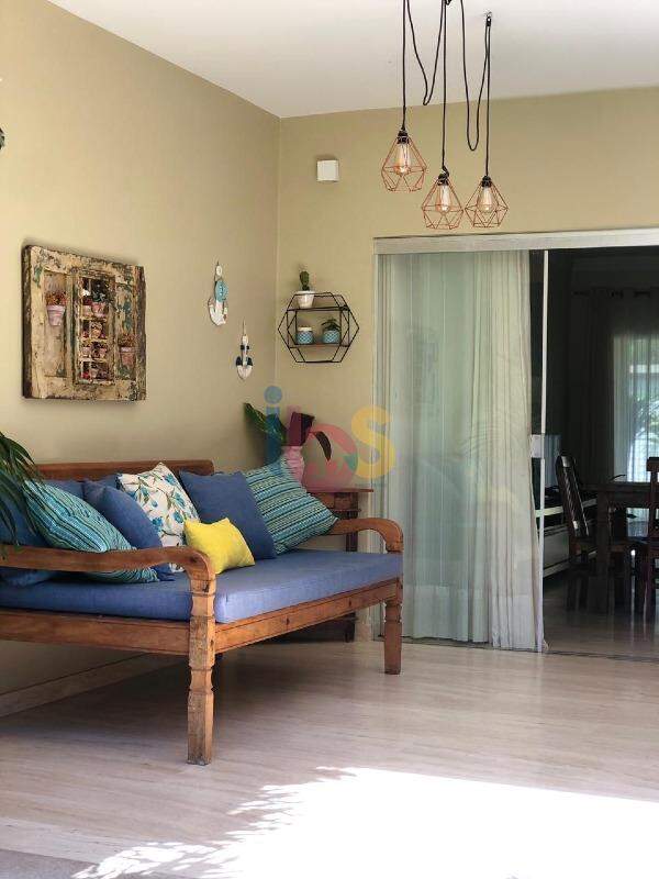 Casa à venda com 4 quartos, 270m² - Foto 8
