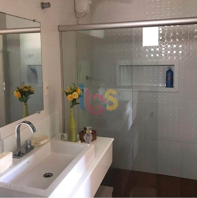 Casa à venda com 4 quartos, 270m² - Foto 26