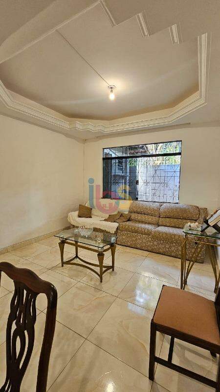 Casa à venda com 3 quartos, 150m² - Foto 7
