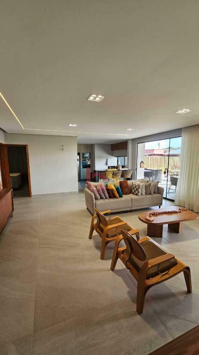 Casa à venda com 4 quartos, 450m² - Foto 10