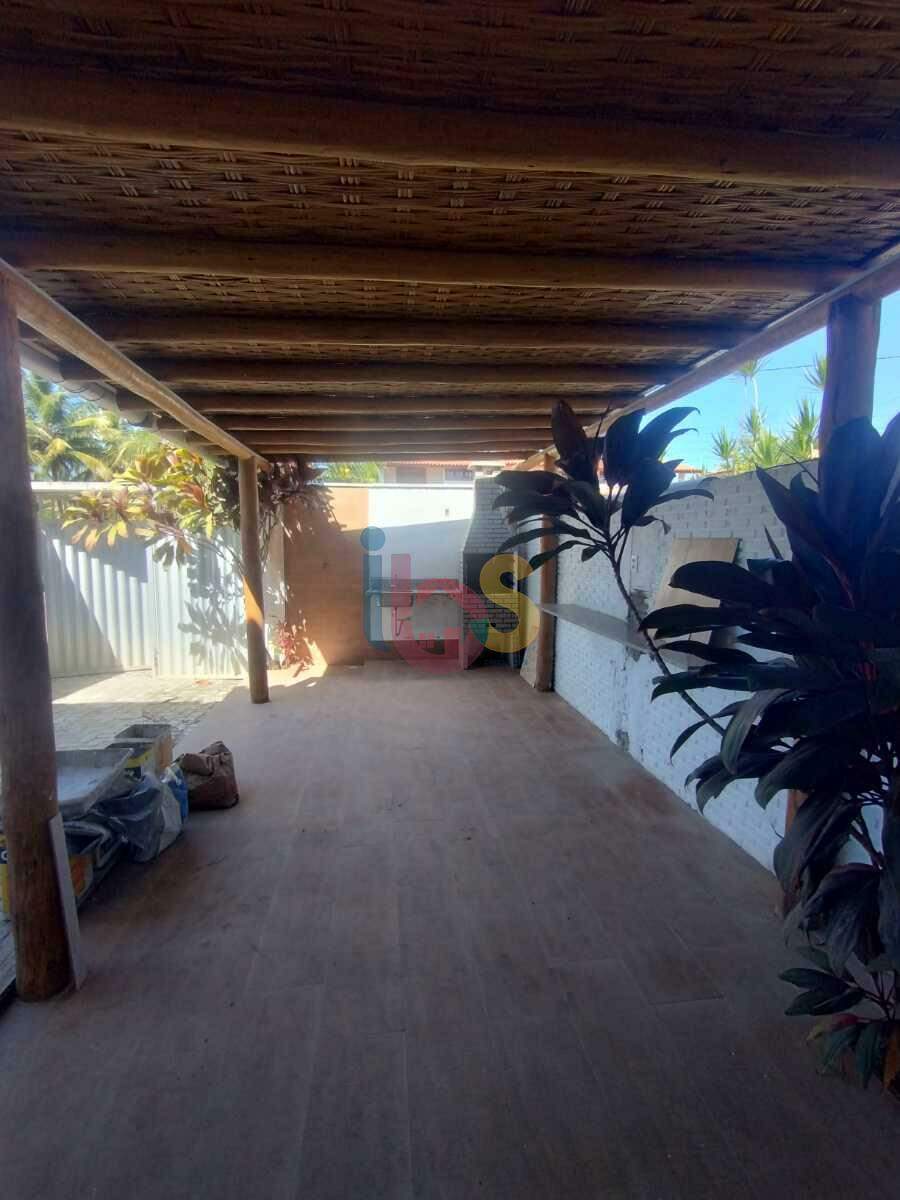Apartamento à venda com 3 quartos, 130m² - Foto 1