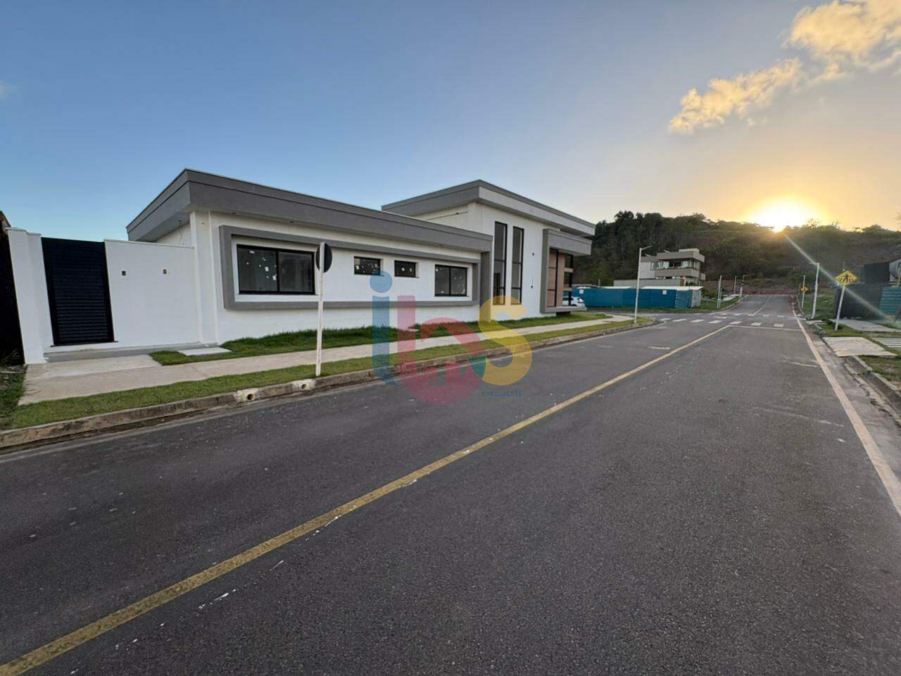 Casa, 3 quartos, 261 m² - Foto 5
