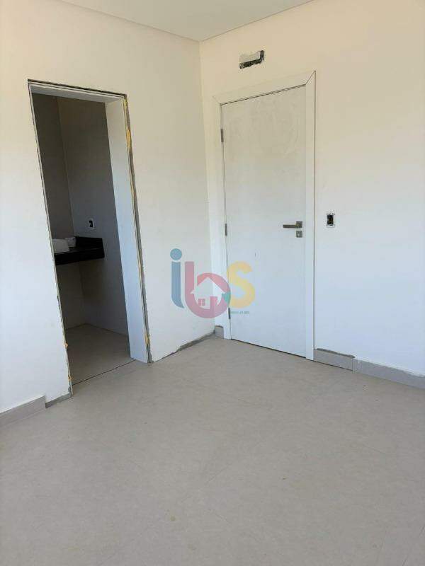Casa, 3 quartos, 261 m² - Foto 19