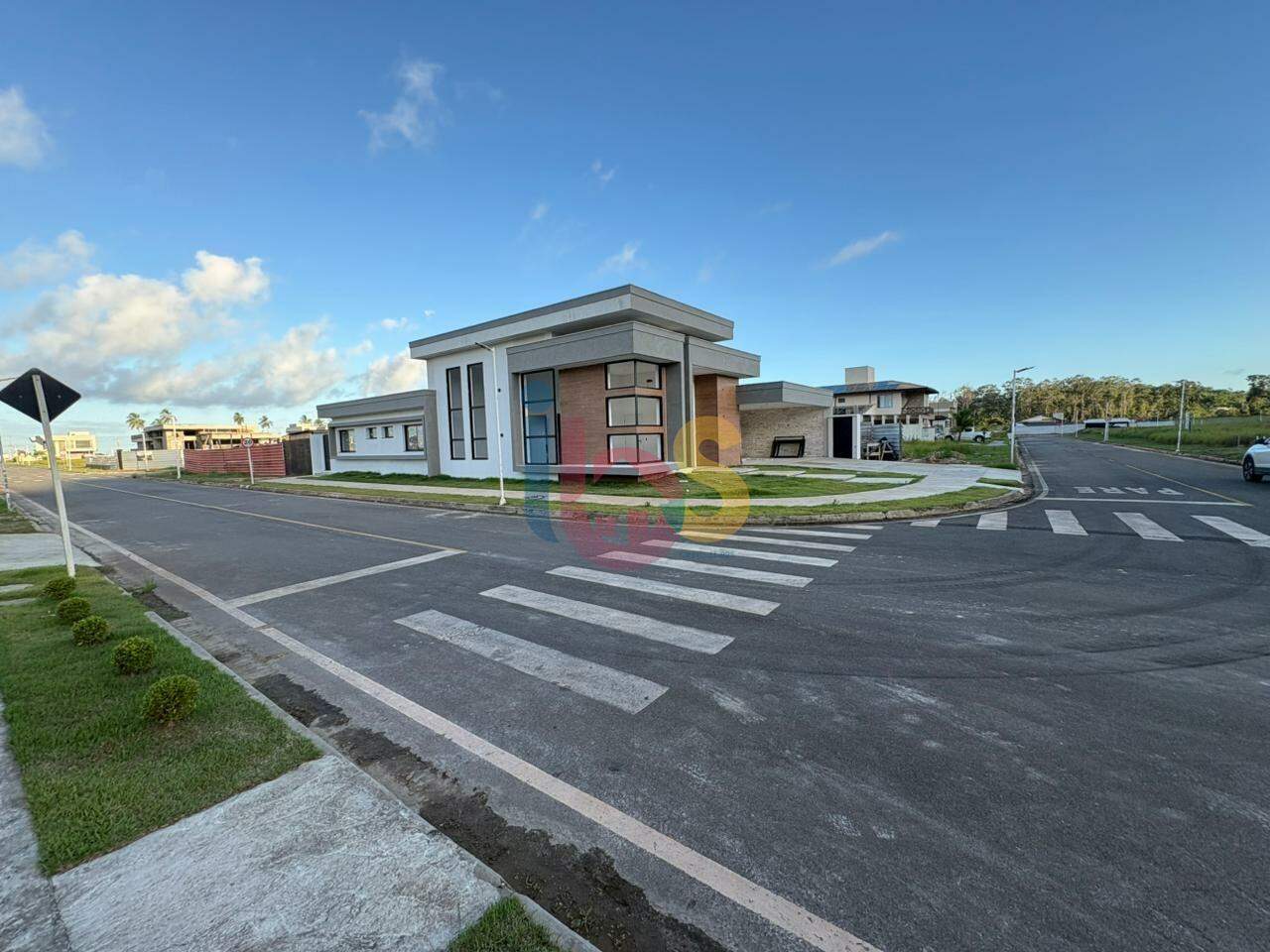Casa, 3 quartos, 261 m² - Foto 4