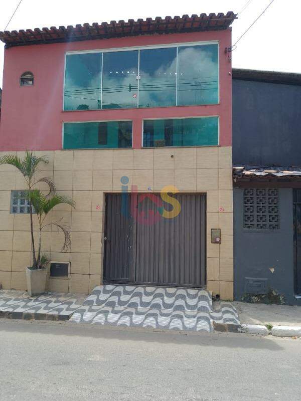 Casa à venda com 2 quartos, 168m² - Foto 1