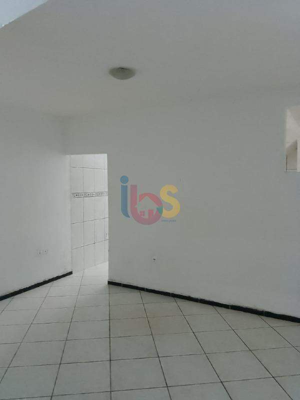 Casa à venda com 2 quartos, 168m² - Foto 4
