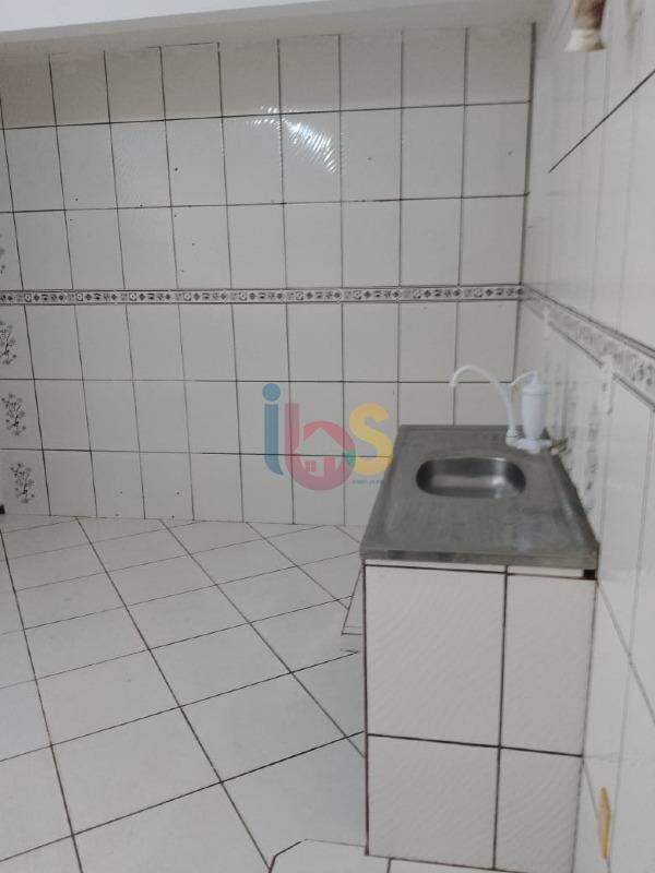 Casa à venda com 2 quartos, 168m² - Foto 11