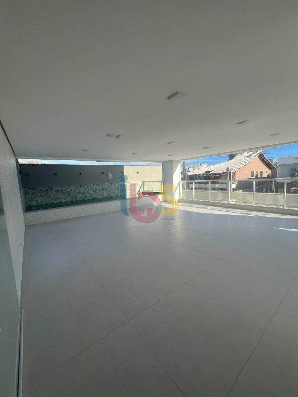 Apartamento à venda com 2 quartos, 76m² - Foto 24