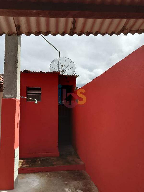 Casa à venda com 3 quartos, 84m² - Foto 20