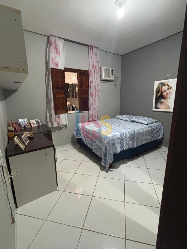 Casa, 3 quartos, 250 m² - Foto 11