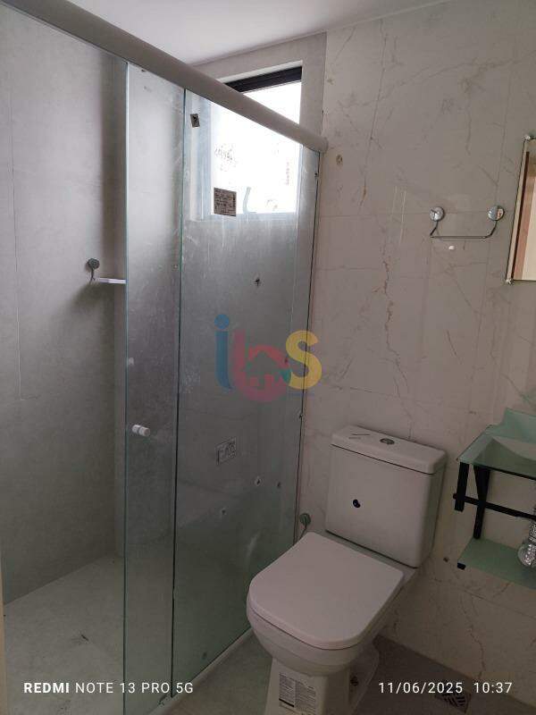 Apartamento à venda com 2 quartos, 75m² - Foto 9