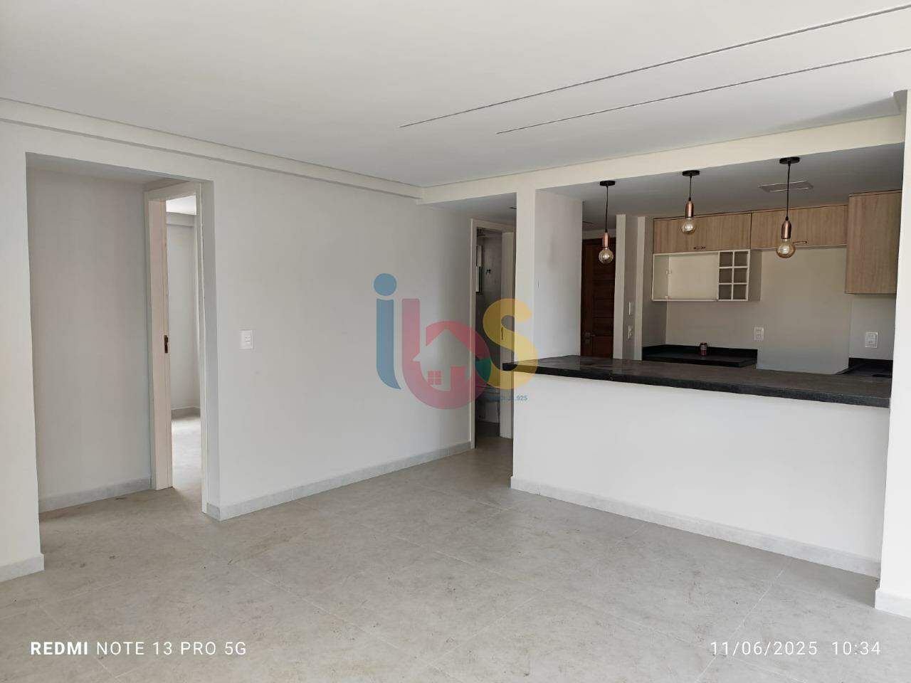 Apartamento à venda com 2 quartos, 75m² - Foto 5