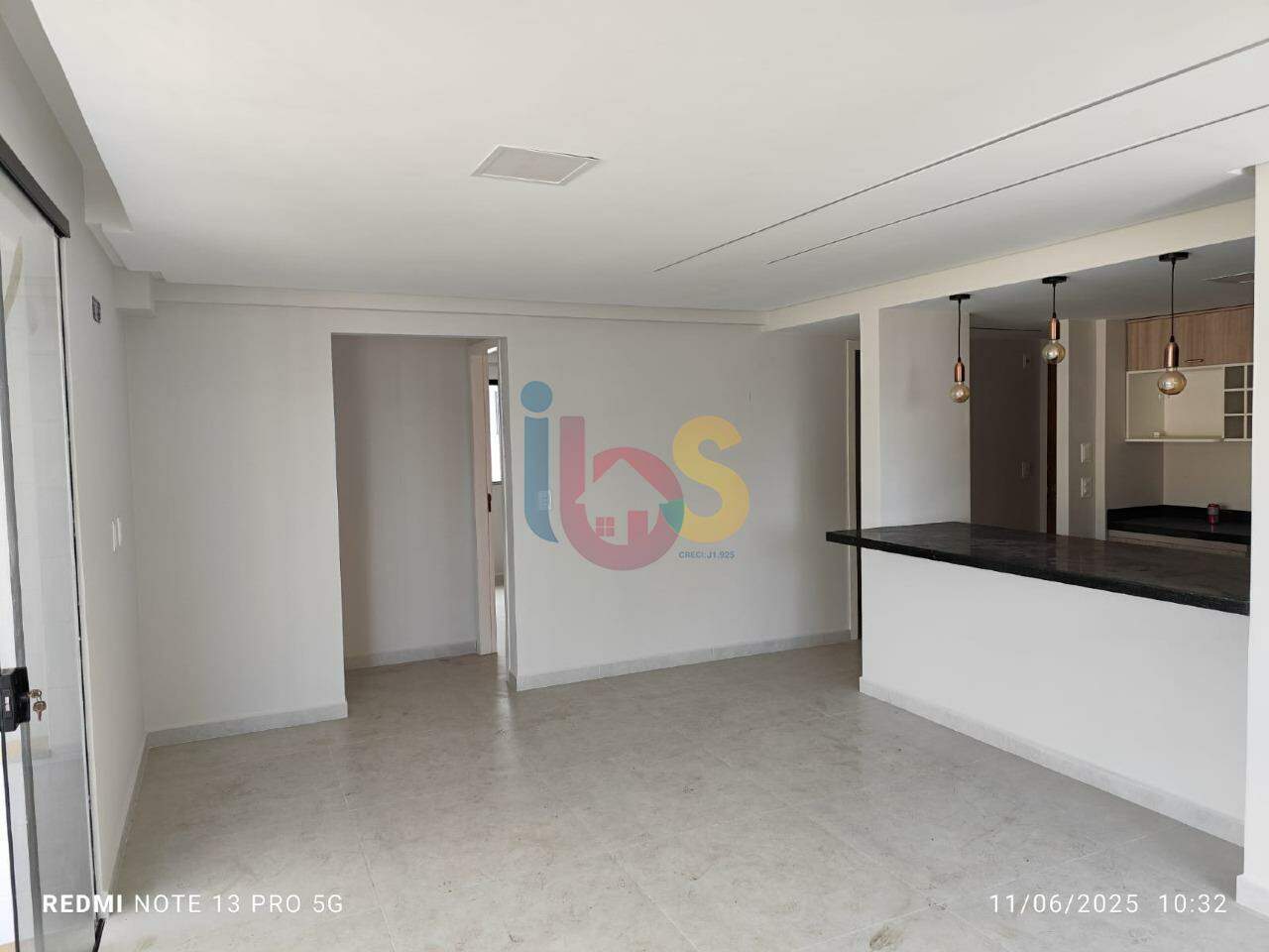 Apartamento à venda com 2 quartos, 75m² - Foto 12