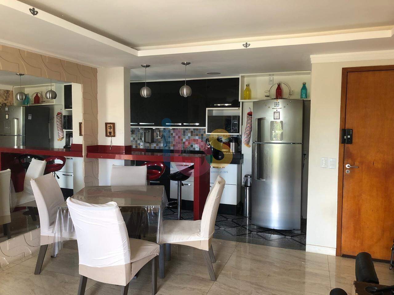 Apartamento à venda com 2 quartos, 78m² - Foto 3