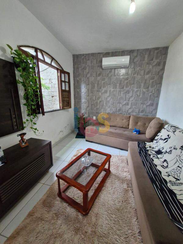 Casa à venda com 3 quartos, 129m² - Foto 11