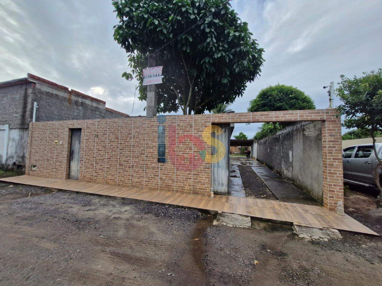 Casa à venda com 3 quartos, 129m² - Foto 7
